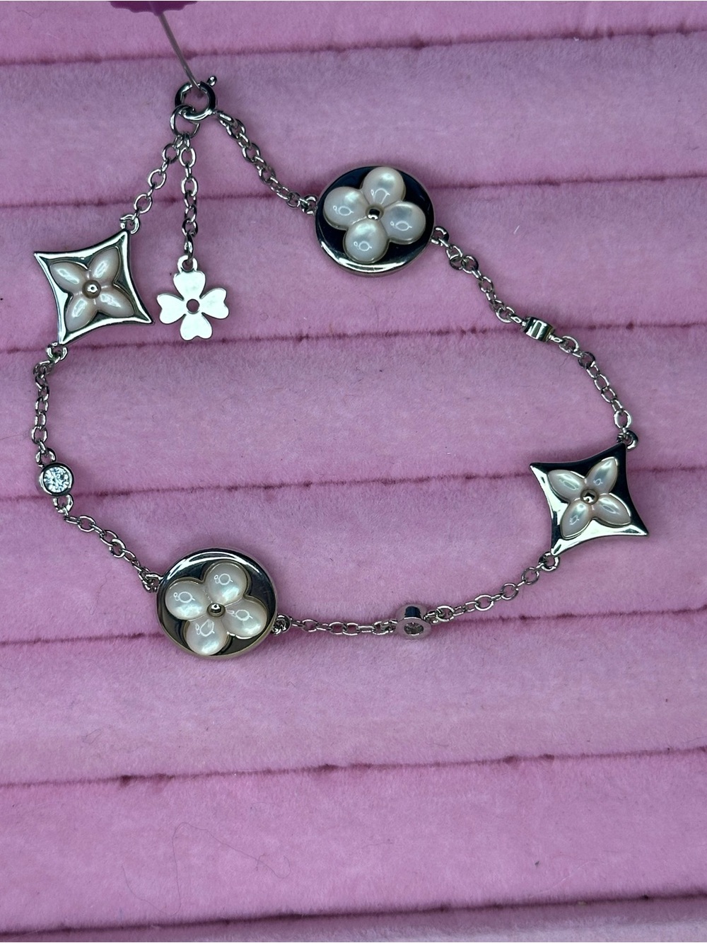 Inspired White Pearl Flower Station Necklace - Silver Tone
